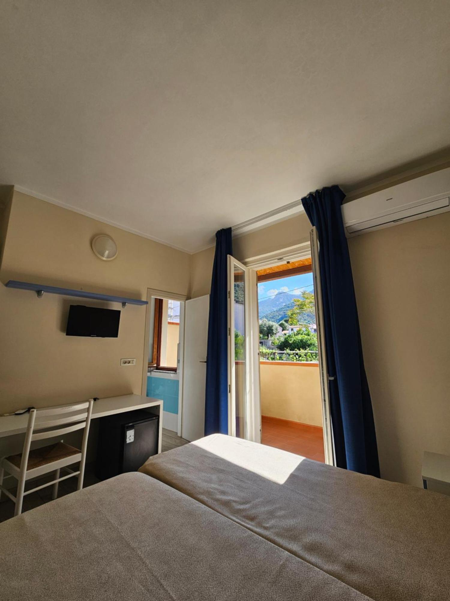 Hotel Corallo Помонте Экстерьер фото