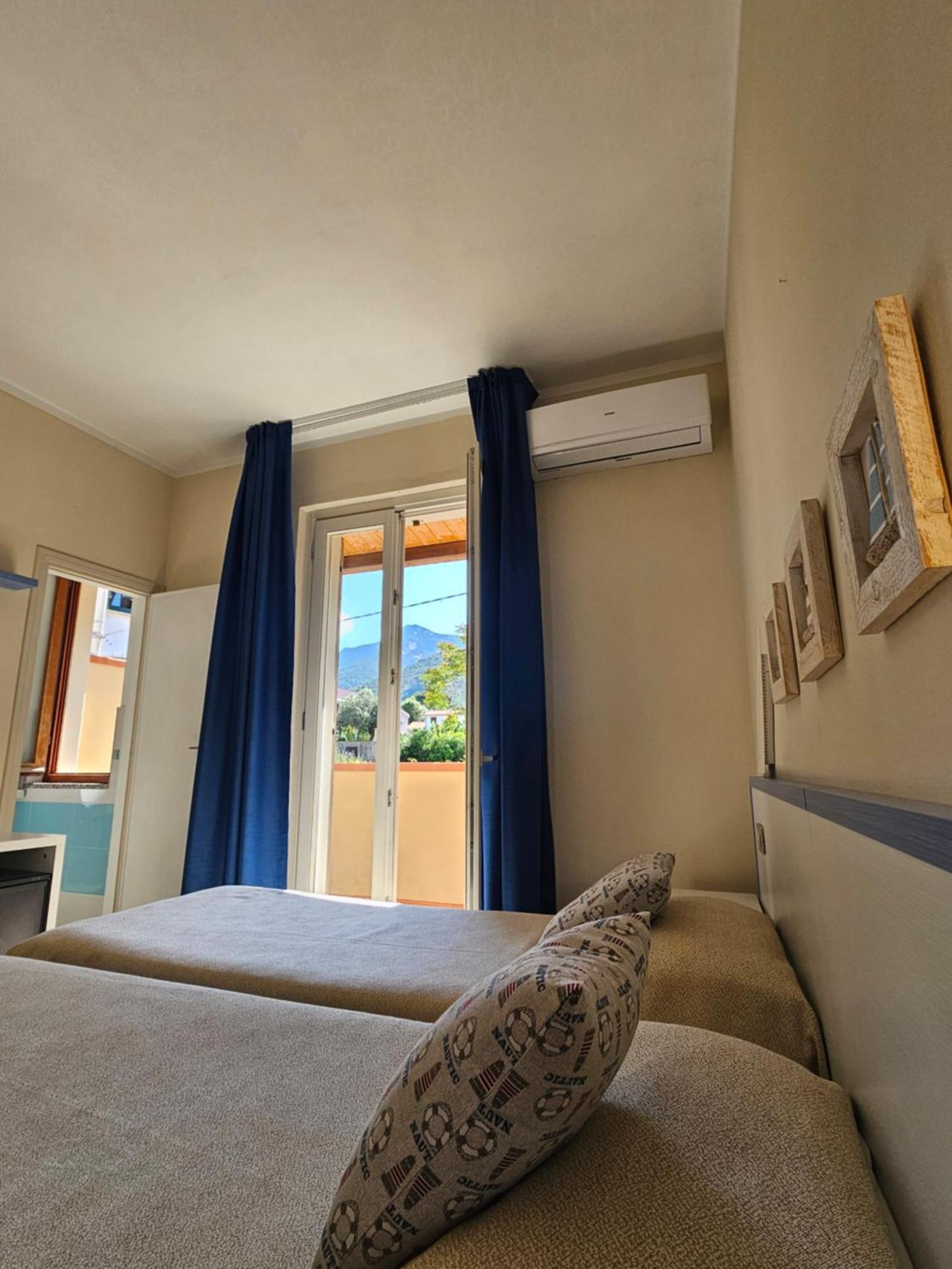 Hotel Corallo Помонте Экстерьер фото